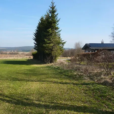 Domek alpejski In Forested Sourbrodt, Cleaning Included